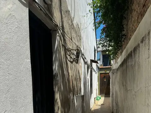 Depto Tipo Casa en Venta en Mataderos, USD 59.000