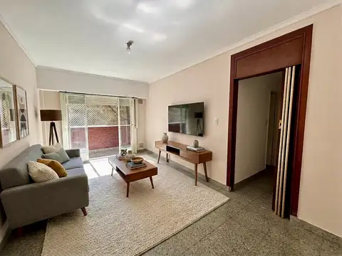 Venta PH 3 ambientes con balcón en Caballito - 1er piso por escalera - Gran Oportunidad