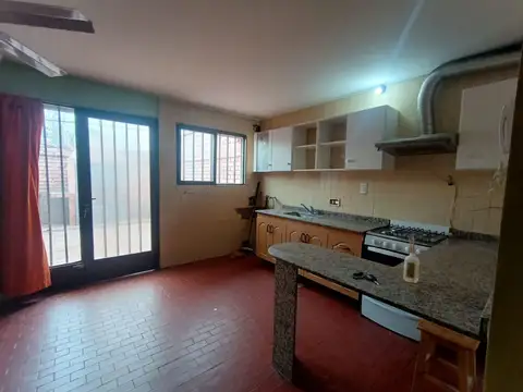 CASA DUPLEX EN ALQUILER BERMEJO