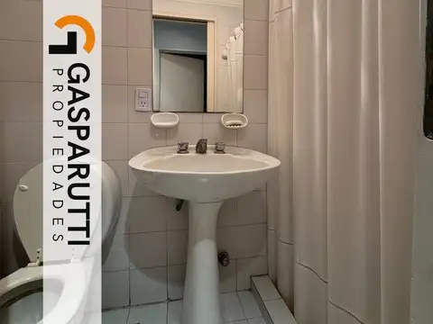 Casa en Venta con 6 cocheras