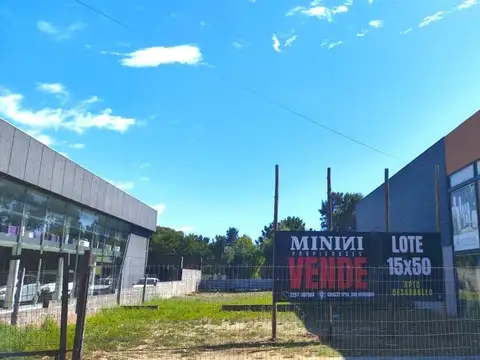 Terreno en Venta 15  mts Frente