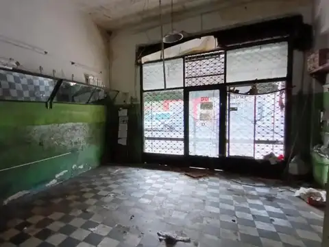 Local en Lanús Este