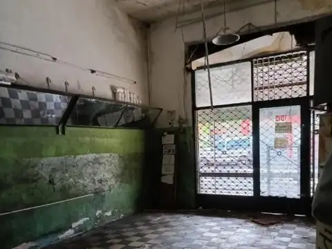 Local en Lanús Este