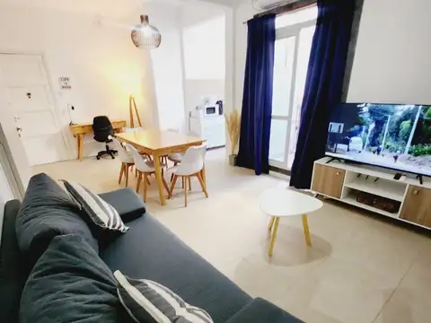 Depto Tipo Casa 3 ambientes con 2 baños
