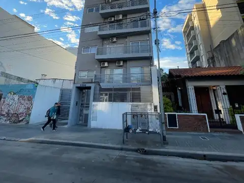 DEPARTAMENTO EN ALQUILER SAN MARTIN CENTRO MONOAMBIENTE