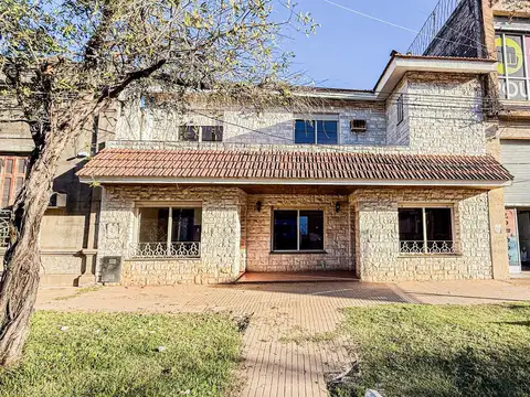 Casa en Venta en Roldan, San Lorenzo