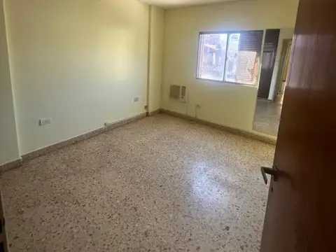 Depto Tipo Casa en Alquiler en San Miguel de Tucuman, $ 700.000