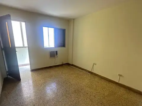 Depto Tipo Casa en Alquiler 46 años