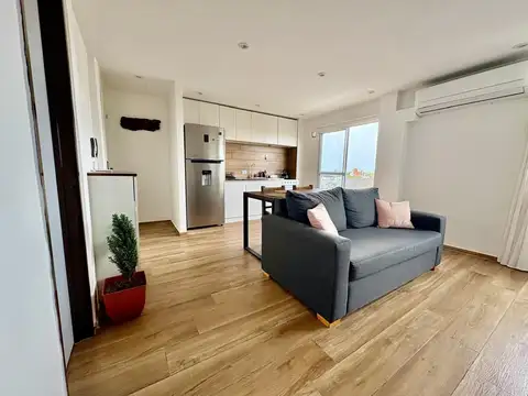 Venta departamento con COCHERA 2 ambientes en Ciudadela