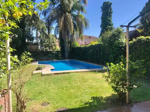 Alquiler casa 3 dor Dep, Jardin y Pileta  Martinez