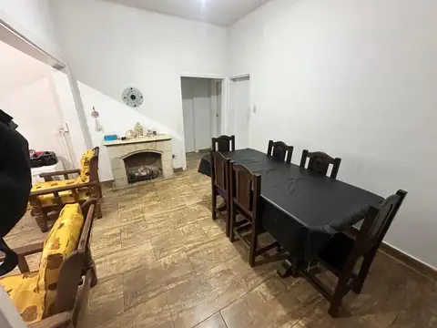 Depto Tipo Casa en Venta de 4 ambientes
