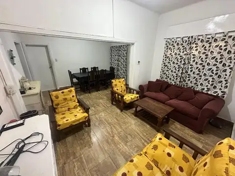 Depto Tipo Casa en Venta en Lomas de Zamora, USD 90.000
