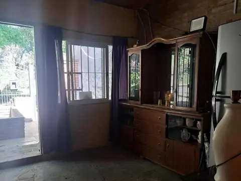 VENTA CASA EN MORENO SUR 3 AMBIENTES