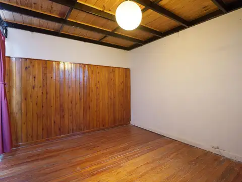 Depto Tipo Casa en Venta en Flores, USD 106.900