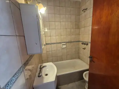 Departamento 2 ambientes con 1 baño