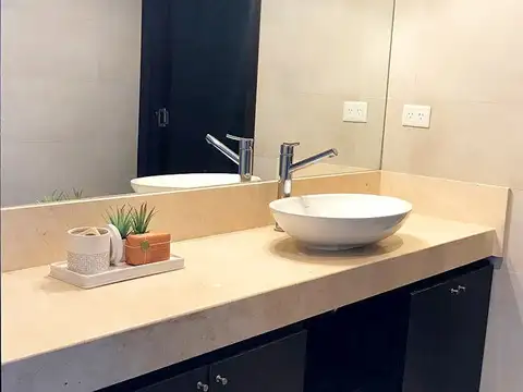 Casa en Alquiler al Este