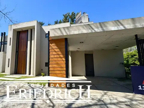 Club De Campo Los Puentes