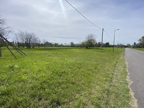 Terreno en Venta 30  mts Fondo