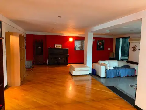 Casa en Venta de 5 dormitorios