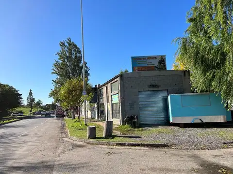 Importante fracción en venta sobre colectora en Ituzaingó