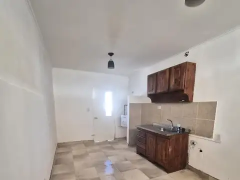 Depto Tipo Casa en Alquiler al Oeste
