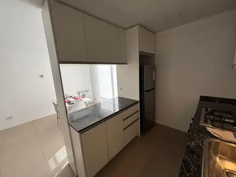 Departamento en Alquiler con 140 cocheras