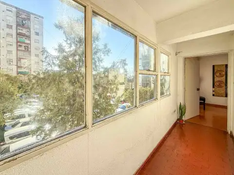 Depto Tipo Casa en Venta 60 años