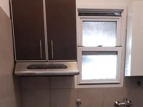 Chacabuco 1100, Piso 1