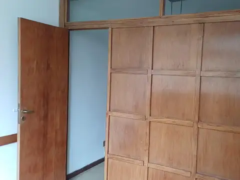 Oficina en Alquiler en La Plata, $ 240.000