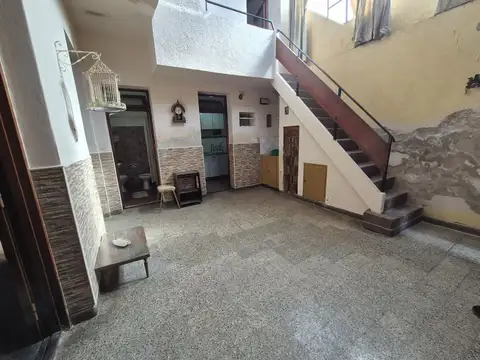 Depto Tipo Casa 4 ambientes con 1 baño