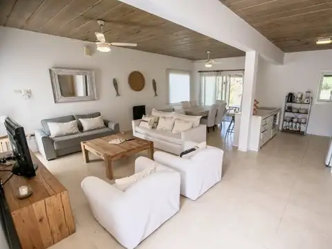 Casa en Venta en Barrio Golf 1, USD 189.000