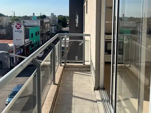 DEPARTAMENTO 2 AMBIENTES - DOBLE BALCON - AL FRENTE