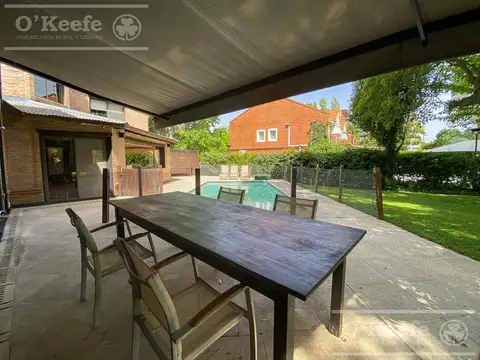 Casa 6 ambientes con 3 baños