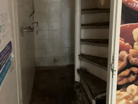 Local en Alquiler 50 años