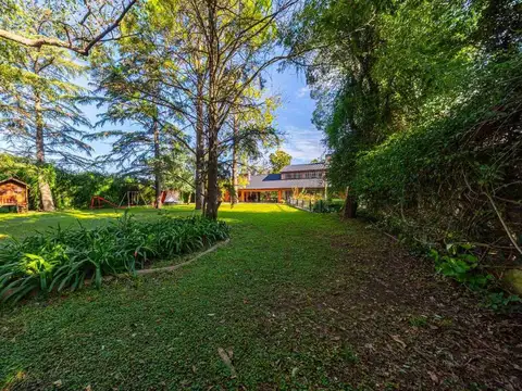 VENTA CASA 5 DORMITORIOS FRENTE AL RIO-ARROYO SECO