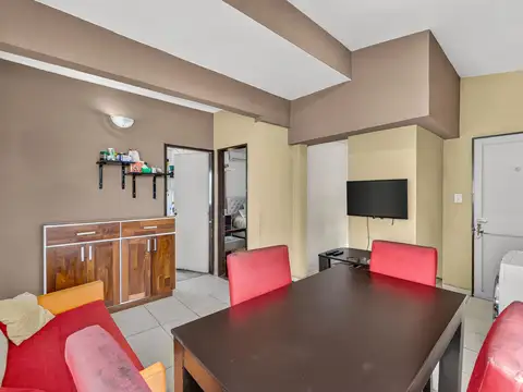 Depto Tipo Casa en Venta de 4 ambientes