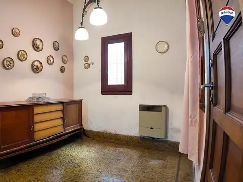 CASA EN VENTA 4 AMBIENTES EN DON BOSCO, QUILMES