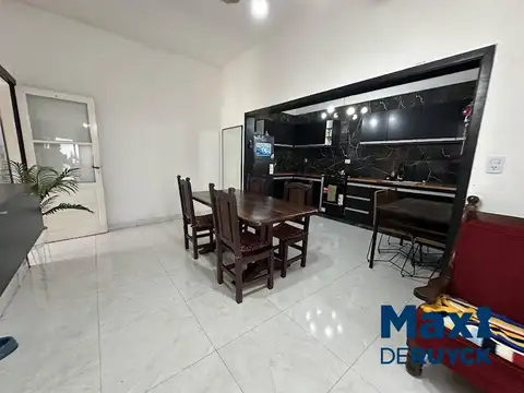 Casa en Venta al Este