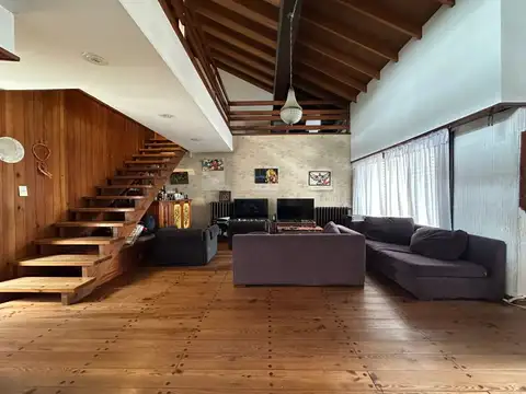 Boedo 1320 entre Av. Calchaqui y Fleming, Bernal Oeste, Provincia de Buenos Aires,