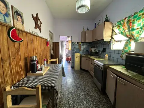 Casa 3 ambientes con 1 baño