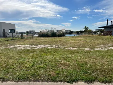 LOTE EN VENTA SAN SEBASTIAN AREA 8
