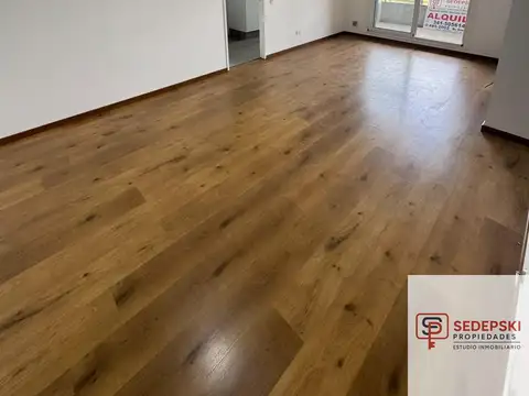Departamento en Alquiler con 1 cocheras