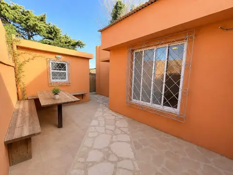 San Isidro, Ph en muy buen estado en Venta con 2 dormitorios, patio