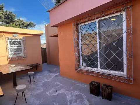 Depto Tipo Casa en Venta de 4 ambientes