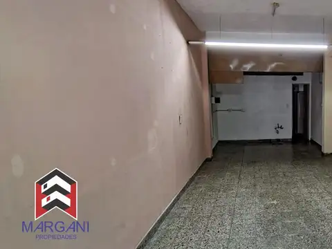 Local comercial 32m2 EXCELENTE UBICACION