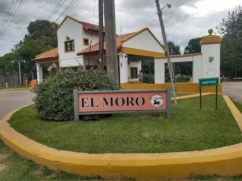 LOTE EN VENTA – EXCLUSIVA VISTA AL CAMPO DE GOLF