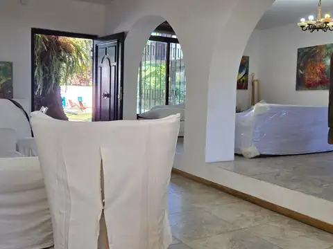 Casa en Alquiler de 3 dormitorios