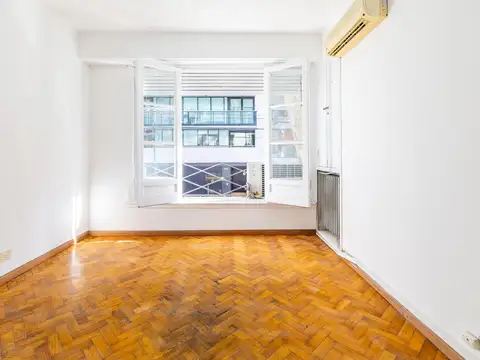 Depto Tipo Casa 4 ambientes con 3 baños