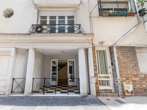 Depto Tipo Casa 4 ambientes con 3 baños