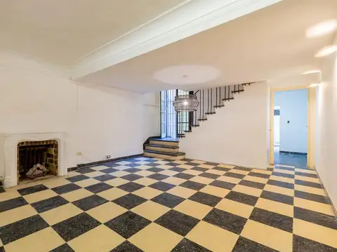 Depto Tipo Casa en Alquiler de 3 dormitorios